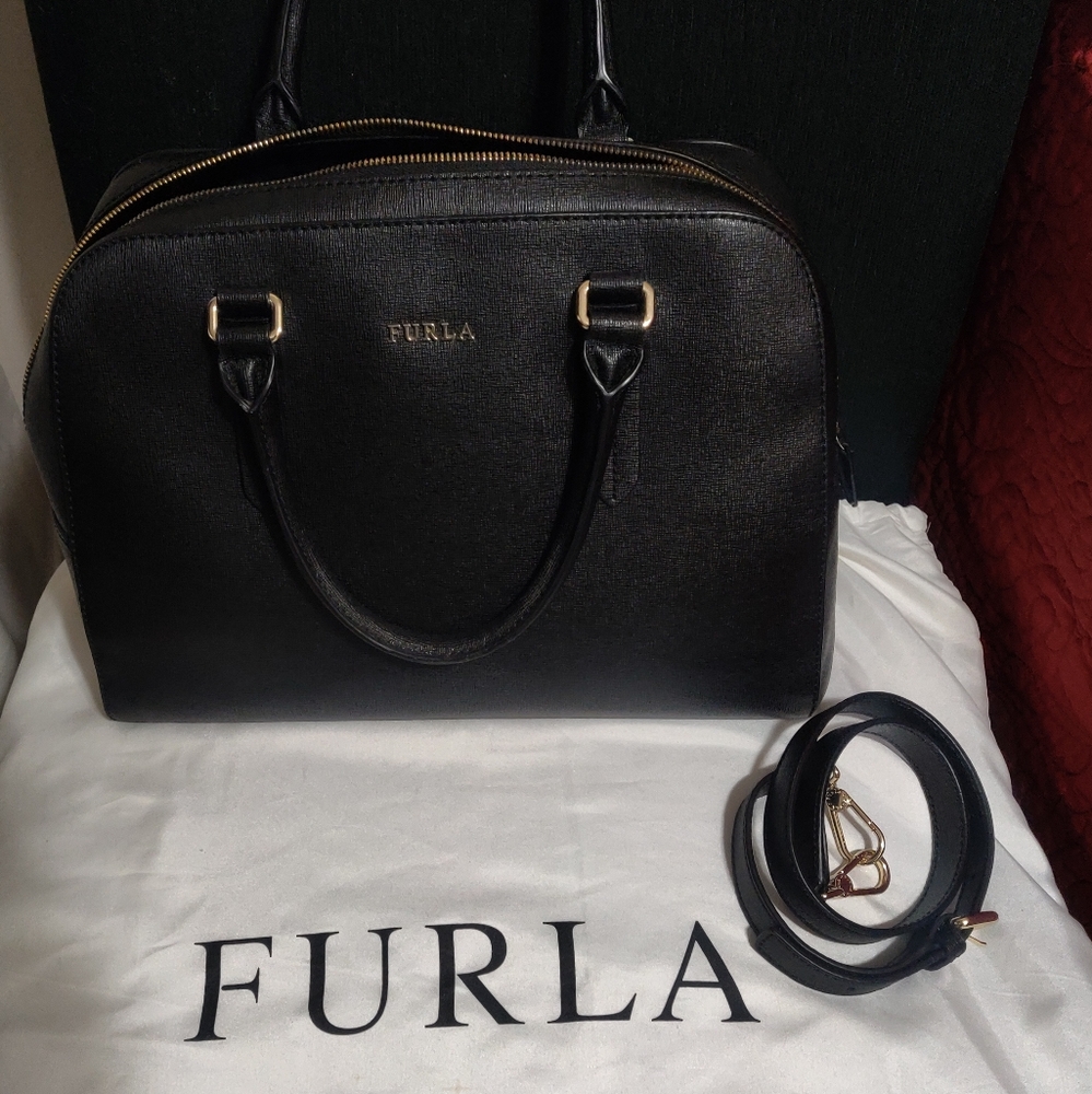 Furla Elena Large Saffiano Leather